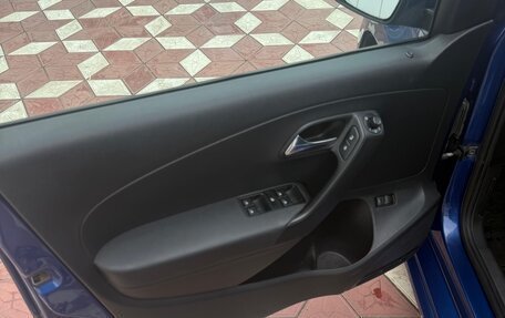 Volkswagen Polo VI (EU Market), 2018 год, 880 000 рублей, 11 фотография