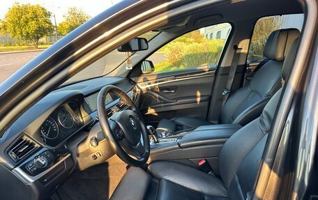 BMW 5 серия, 2010 год, 1 900 000 рублей, 8 фотография