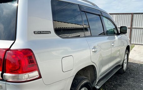 Toyota Land Cruiser 200, 2011 год, 3 500 000 рублей, 7 фотография