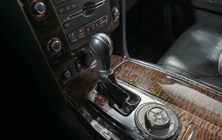 Nissan Patrol, 2012 год, 2 280 000 рублей, 15 фотография