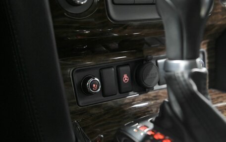 Nissan Patrol, 2012 год, 2 280 000 рублей, 17 фотография