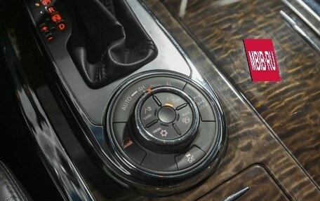Nissan Patrol, 2012 год, 2 280 000 рублей, 16 фотография