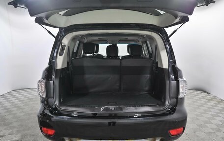 Nissan Patrol, 2012 год, 2 280 000 рублей, 29 фотография