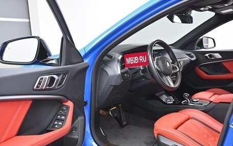 BMW 1 серия, 2021 год, 2 698 000 рублей, 18 фотография