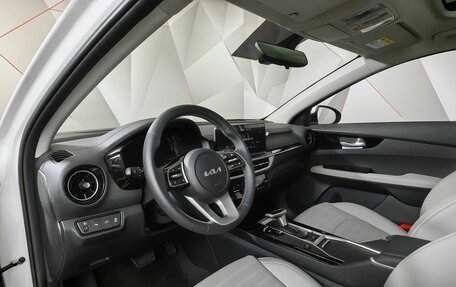 KIA K3, 2024 год, 2 400 000 рублей, 16 фотография
