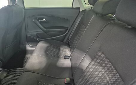 Volkswagen Polo VI (EU Market), 2017 год, 1 240 000 рублей, 14 фотография