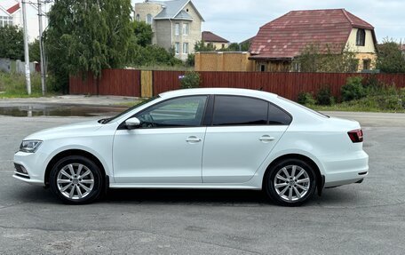 Volkswagen Jetta VI, 2016 год, 1 370 000 рублей, 3 фотография