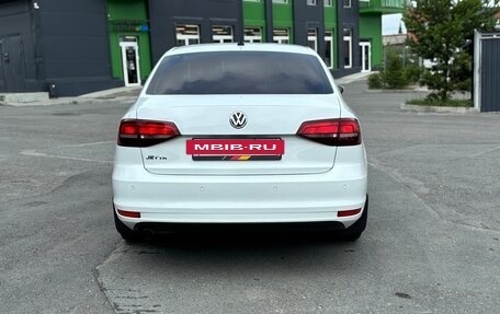 Volkswagen Jetta VI, 2016 год, 1 370 000 рублей, 5 фотография