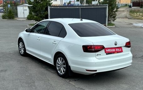 Volkswagen Jetta VI, 2016 год, 1 370 000 рублей, 4 фотография