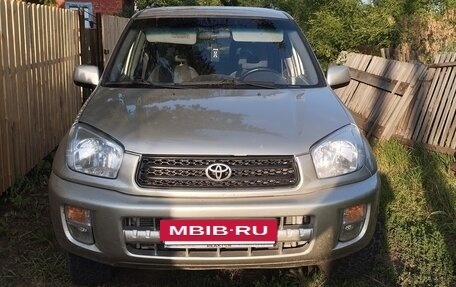 Toyota RAV4, 2000 год, 800 000 рублей, 3 фотография