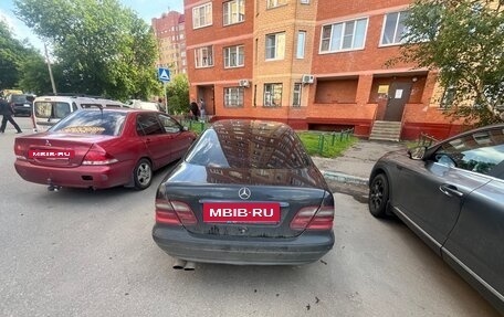 Mercedes-Benz CLK-Класс, 2001 год, 400 000 рублей, 3 фотография