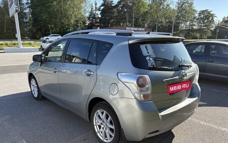 Toyota Verso I, 2010 год, 3 фотография