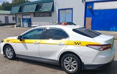 Toyota Camry, 2019 год, 1 500 000 рублей, 4 фотография
