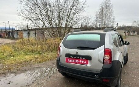 Renault Duster I рестайлинг, 2014 год, 700 000 рублей, 3 фотография