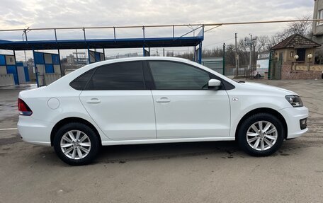 Volkswagen Polo VI (EU Market), 2015 год, 1 400 000 рублей, 4 фотография