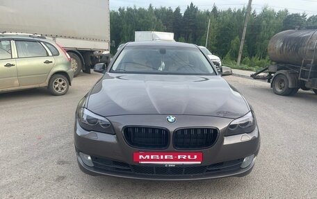 BMW 5 серия, 2012 год, 1 700 000 рублей, 2 фотография