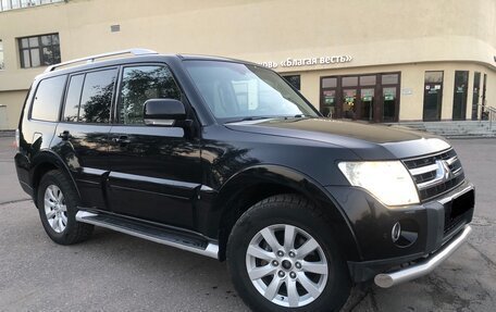 Mitsubishi Pajero IV, 2008 год, 2 450 000 рублей, 15 фотография