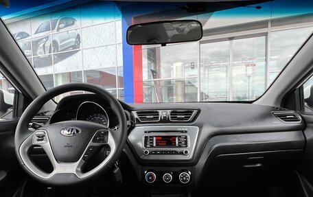 KIA Rio III рестайлинг, 2016 год, 930 000 рублей, 10 фотография