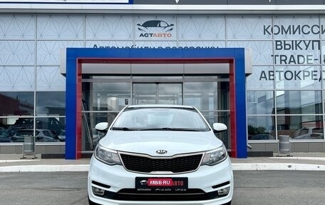KIA Rio III рестайлинг, 2016 год, 930 000 рублей, 2 фотография