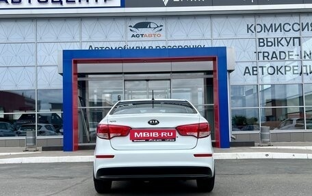 KIA Rio III рестайлинг, 2016 год, 930 000 рублей, 5 фотография