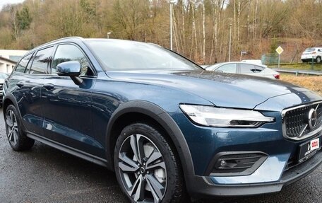 Volvo V60 II, 2025 год, 9 749 000 рублей, 3 фотография