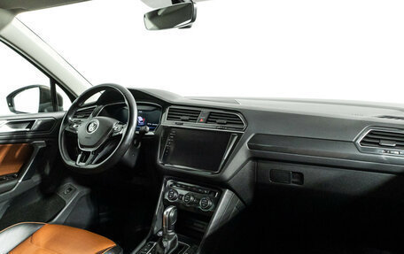 Volkswagen Tiguan II, 2017 год, 2 849 000 рублей, 9 фотография