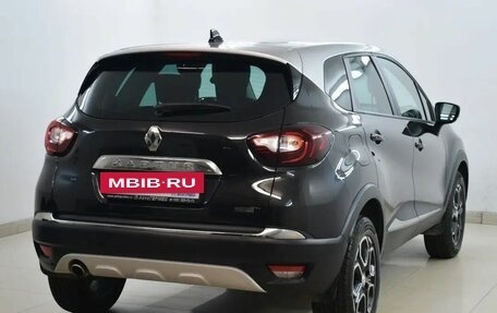 Renault Kaptur I рестайлинг, 2021 год, 1 880 000 рублей, 4 фотография