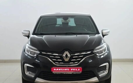 Renault Kaptur I рестайлинг, 2021 год, 1 880 000 рублей, 2 фотография