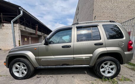 Jeep Cherokee, 2005 год, 650 000 рублей, 4 фотография