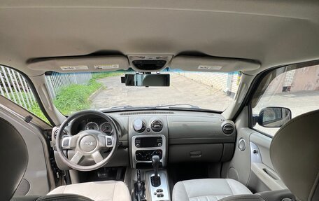 Jeep Cherokee, 2005 год, 650 000 рублей, 26 фотография