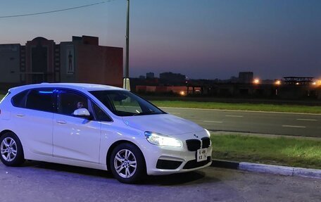 BMW 2 серия Active Tourer F45, 2015 год, 1 580 000 рублей, 2 фотография