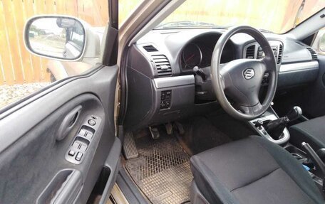 Suzuki Grand Vitara, 2004 год, 750 000 рублей, 11 фотография