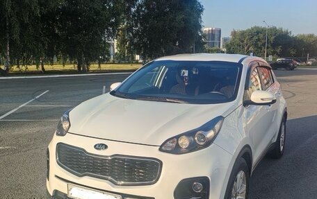 KIA Sportage IV рестайлинг, 2017 год, 2 400 000 рублей, 13 фотография