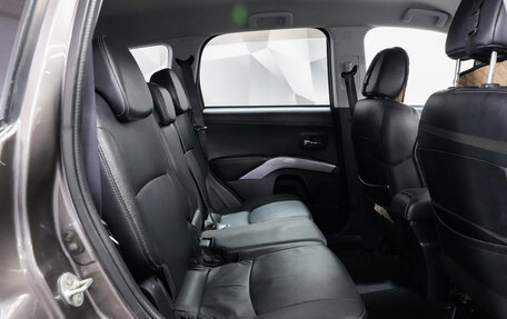 Mitsubishi Outlander III рестайлинг 3, 2012 год, 1 170 000 рублей, 13 фотография