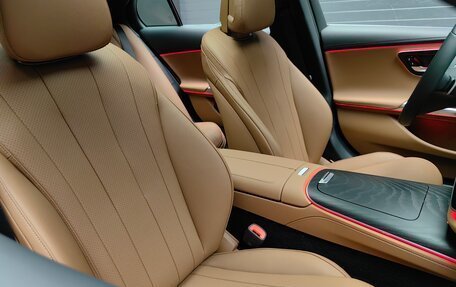 Mercedes-Benz E-Класс, 2024 год, 8 990 000 рублей, 26 фотография