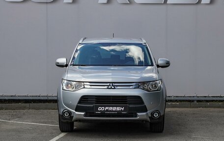 Mitsubishi Outlander III рестайлинг 3, 2014 год, 1 500 000 рублей, 3 фотография