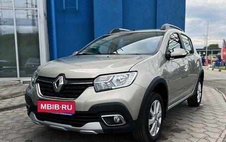 Renault Sandero II рестайлинг, 2019 год, 1 299 000 рублей, 1 фотография