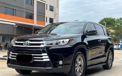 Toyota Highlander III, 2021 год, 3 300 000 рублей, 1 фотография