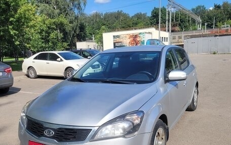 KIA cee'd I рестайлинг, 2010 год, 580 000 рублей, 1 фотография