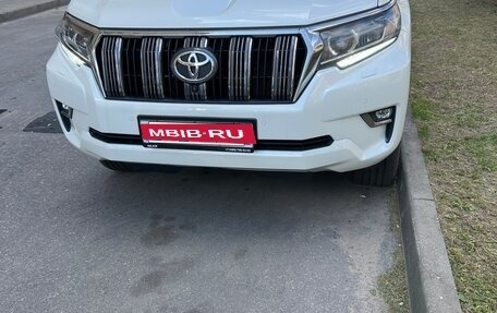 Toyota Land Cruiser Prado 150 рестайлинг 2, 2019 год, 5 499 900 рублей, 1 фотография