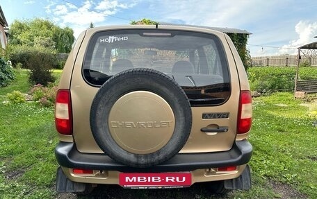 Chevrolet Niva I рестайлинг, 2005 год, 198 000 рублей, 4 фотография