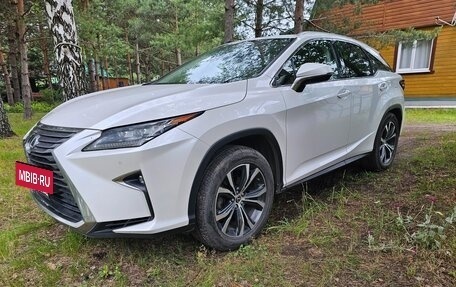 Lexus RX IV рестайлинг, 2018 год, 3 990 000 рублей, 12 фотография