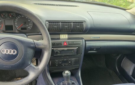Audi A4, 1999 год, 430 000 рублей, 5 фотография