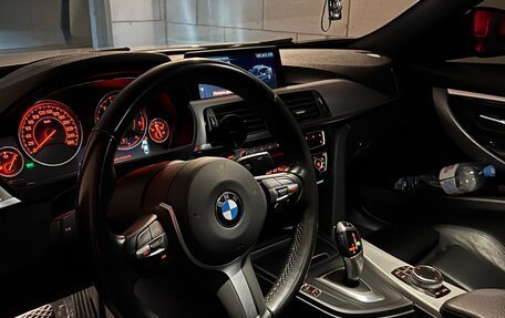 BMW 3 серия, 2018 год, 2 650 000 рублей, 14 фотография