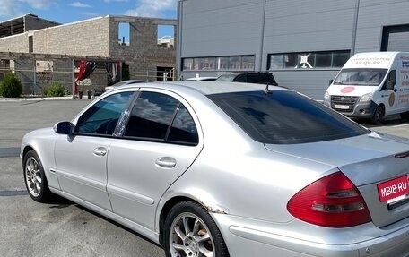 Mercedes-Benz E-Класс, 2002 год, 732 000 рублей, 6 фотография