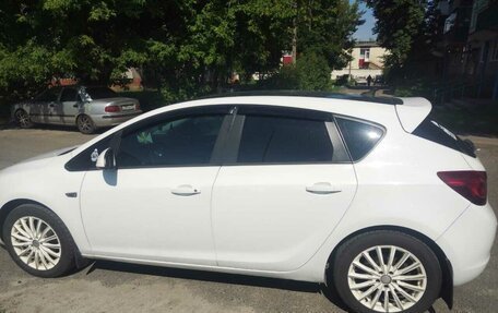 Opel Astra J, 2012 год, 720 000 рублей, 8 фотография
