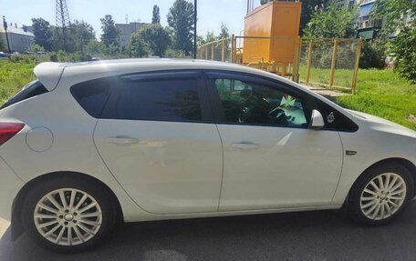 Opel Astra J, 2012 год, 720 000 рублей, 9 фотография