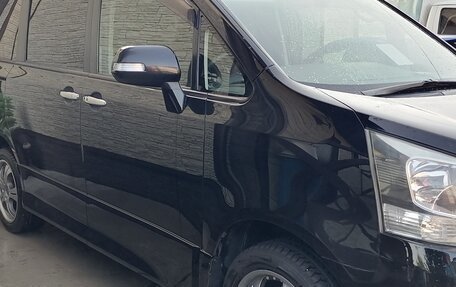 Toyota Noah III, 2007 год, 1 390 000 рублей, 3 фотография