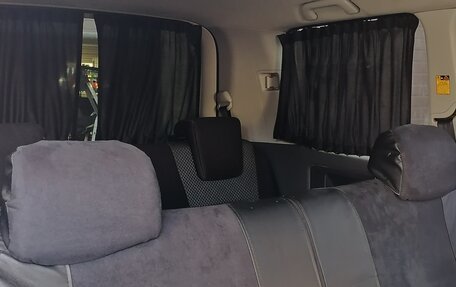Toyota Noah III, 2007 год, 1 390 000 рублей, 8 фотография