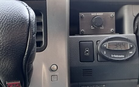 Toyota Noah III, 2007 год, 1 390 000 рублей, 10 фотография